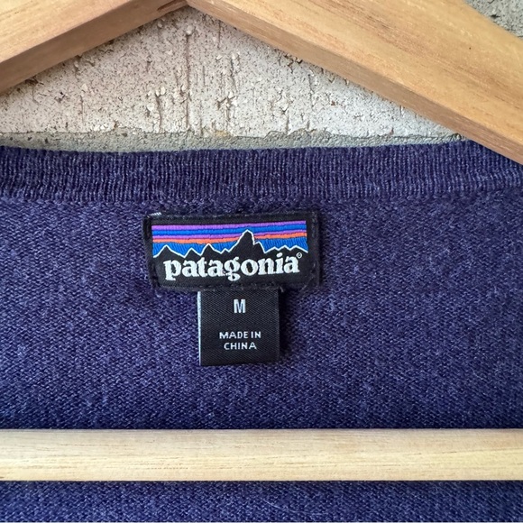 Patagonia Cardigan Sweater Womens Medium Purple Blue Open Front Long Sleeve - Picture 4 of 6